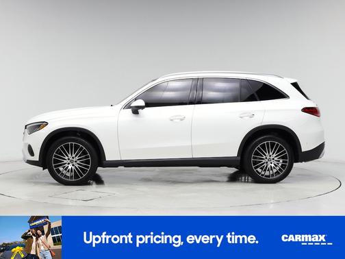 2025 Mercedes-Benz GLC 300 