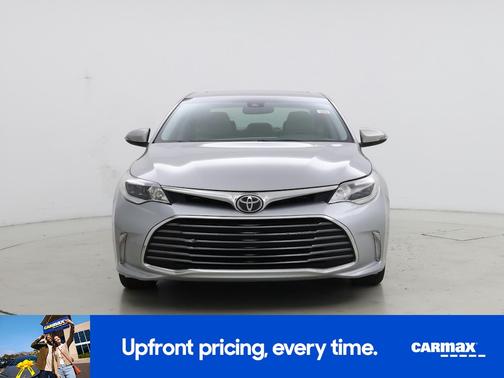 Silver 2018 Toyota Avalon XLE Premium
