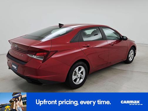 2023 Hyundai ELANTRA SE