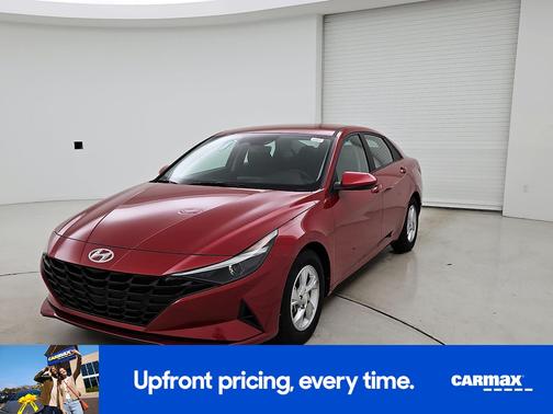 2023 Hyundai ELANTRA SE