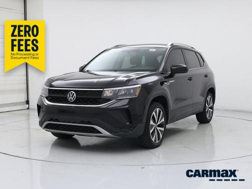 Black 2022 Volkswagen Taos SE