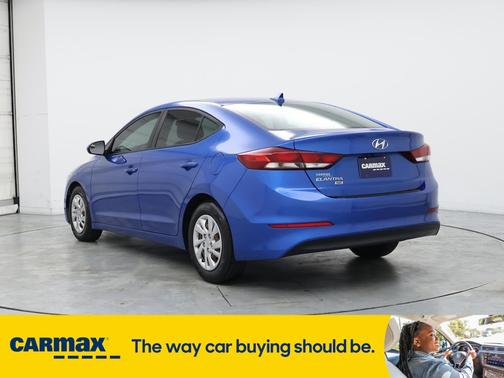 2018 Hyundai ELANTRA SE