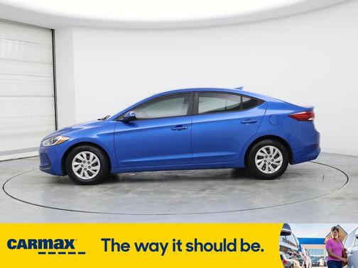 2018 Hyundai ELANTRA SE