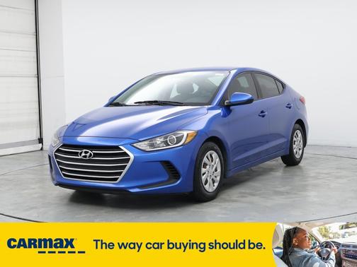 2018 Hyundai ELANTRA SE