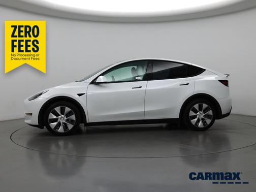 White 2022 Tesla Model Y Long Range