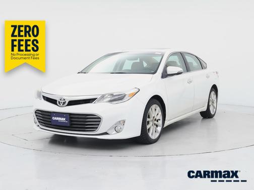White 2015 Toyota Avalon Limited