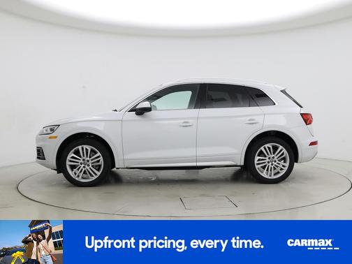 White 2020 Audi Q5 Premium Plus
