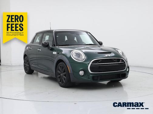 Green 2015 MINI Hardtop S