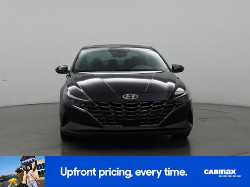 Gray 2022 Hyundai ELANTRA SEL
