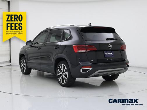 Black 2022 Volkswagen Taos SE