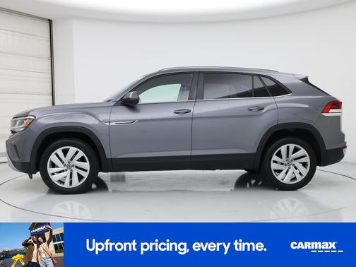 2022 Volkswagen Atlas Cross Sport SE w/Tech
