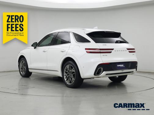 White 2022 Genesis GV70