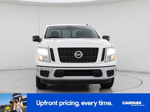 2019 Nissan Titan SV