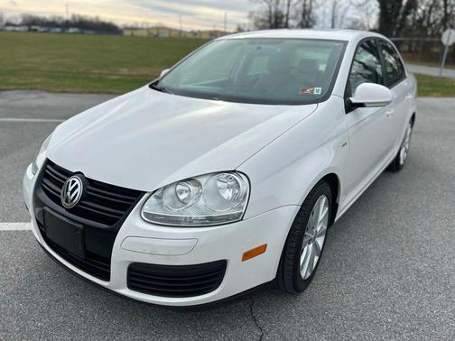 2010 Volkswagen Jetta Wolfsburg Edition