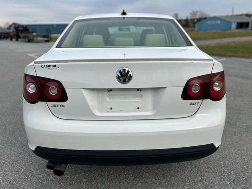 2010 Volkswagen Jetta Wolfsburg Edition