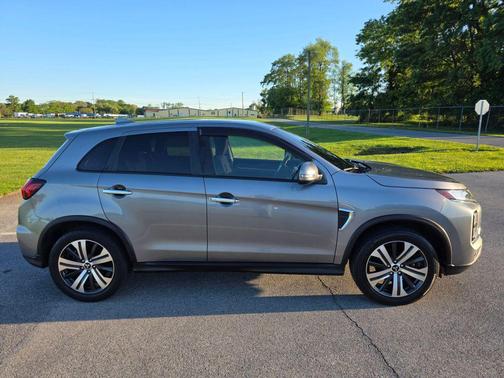 Gray 2020 Mitsubishi Outlander Sport 2.0 SP