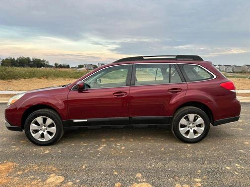2012 Subaru Outback 2.5i