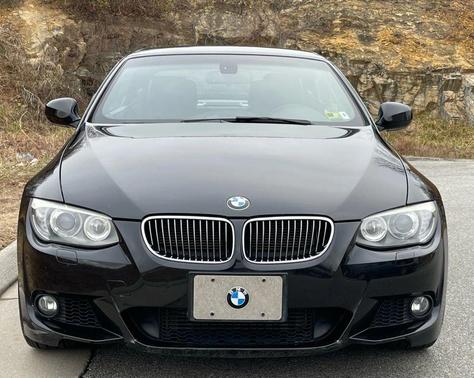 2011 BMW 335 335i Convertible 2D