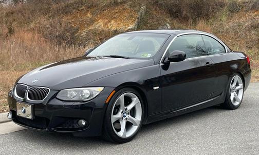 2011 BMW 335 335i Convertible 2D