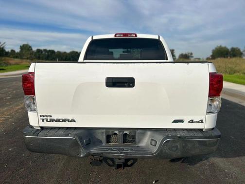 2012 Toyota Tundra Grade