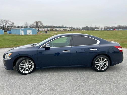 2011 Nissan Maxima SV
