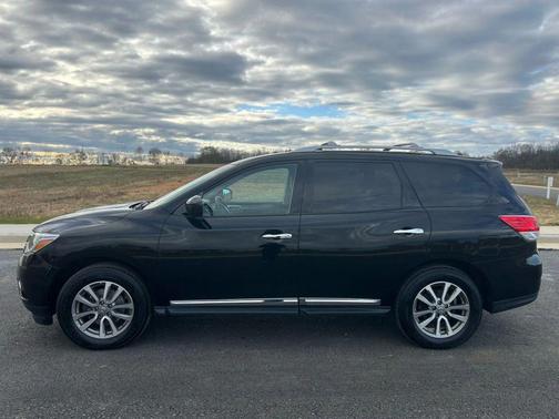 2013 Nissan Pathfinder SL