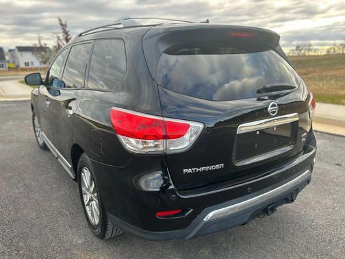 2013 Nissan Pathfinder SL