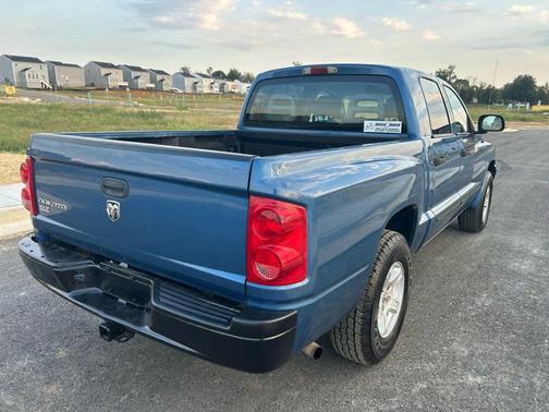 2005 Dodge Dakota SLT Quad Cab