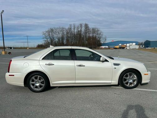 2011 Cadillac STS Luxury