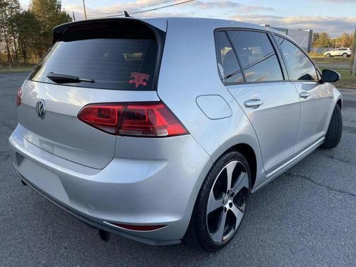2016 Volkswagen Golf GTI 2.0T S 4-Door
