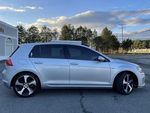 2016 Volkswagen Golf GTI 2.0T S 4-Door