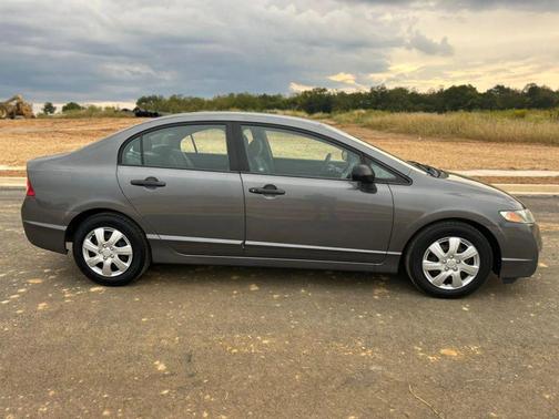 2010 Honda Civic DX-VP