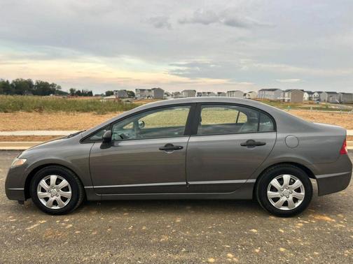 2010 Honda Civic DX-VP