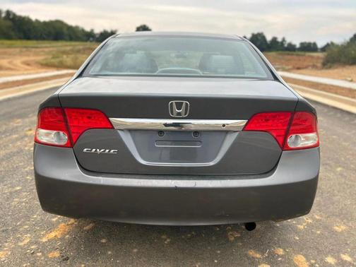 2010 Honda Civic DX-VP