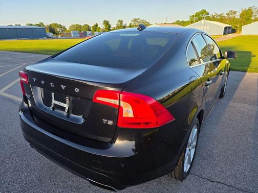 Black 2016 Volvo S60 T5 Drive-E Premier