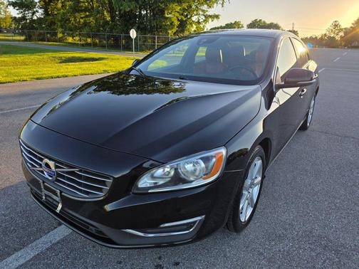 Black 2016 Volvo S60 T5 Drive-E Premier