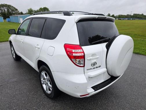 White 2011 Toyota RAV4 Sport