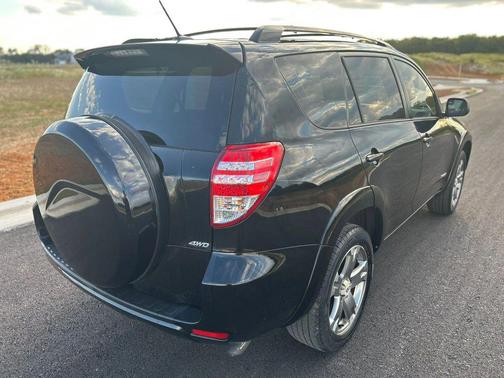 2011 Toyota RAV4 Sport