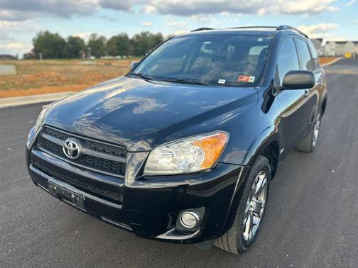 2011 Toyota RAV4 Sport