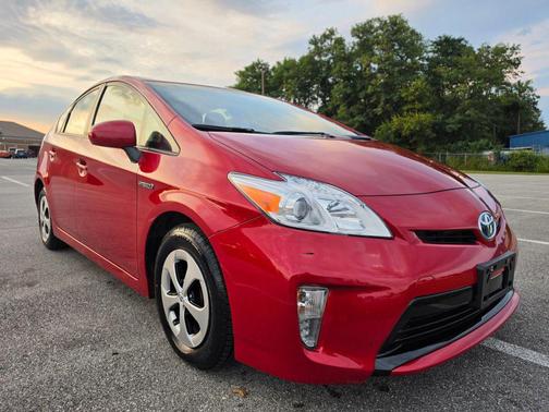 Red 2015 Toyota Prius Four