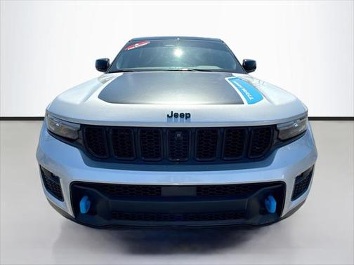 2022 Jeep Grand Cherokee 4xe Trailhawk