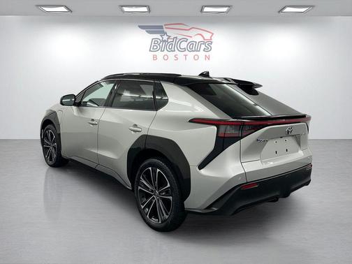 2023 Toyota bZ4X Limited