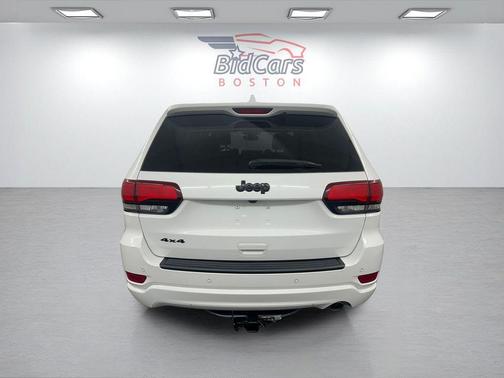 Bright White Clearcoat 2020 Jeep Grand Cherokee Altitude