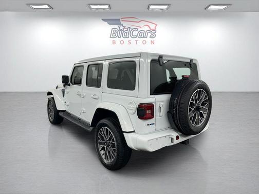 Bright White Clearcoat 2022 Jeep Wrangler Unlimited 4xe Sahara