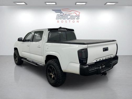 2018 Toyota Tacoma SR