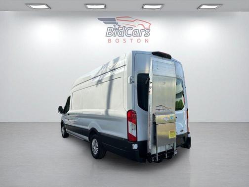 Oxford White 2022 Ford Transit-350 Base