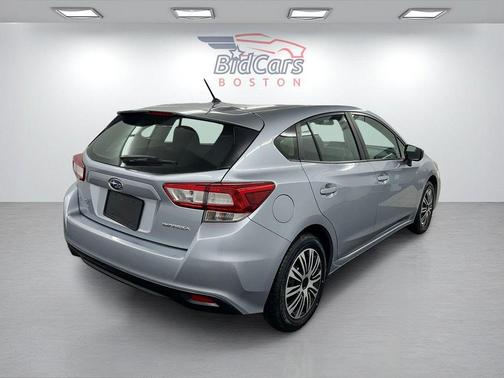 2019 Subaru Impreza 2.0i