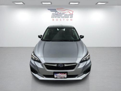 2019 Subaru Impreza 2.0i
