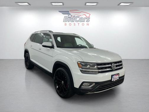 2019 Volkswagen Atlas 3.6L SEL Premium