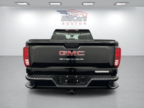 Onyx Black 2023 GMC Sierra 1500 Elevation
